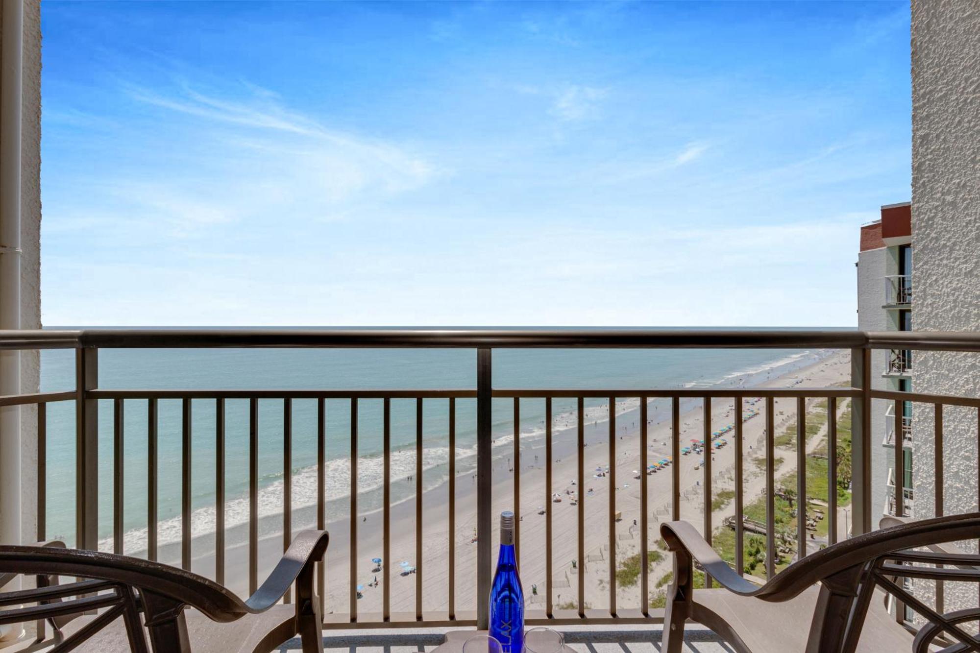 Oceanview Studio Escape With Beach Steps Away! 1828 Миртл-Бич Экстерьер фото